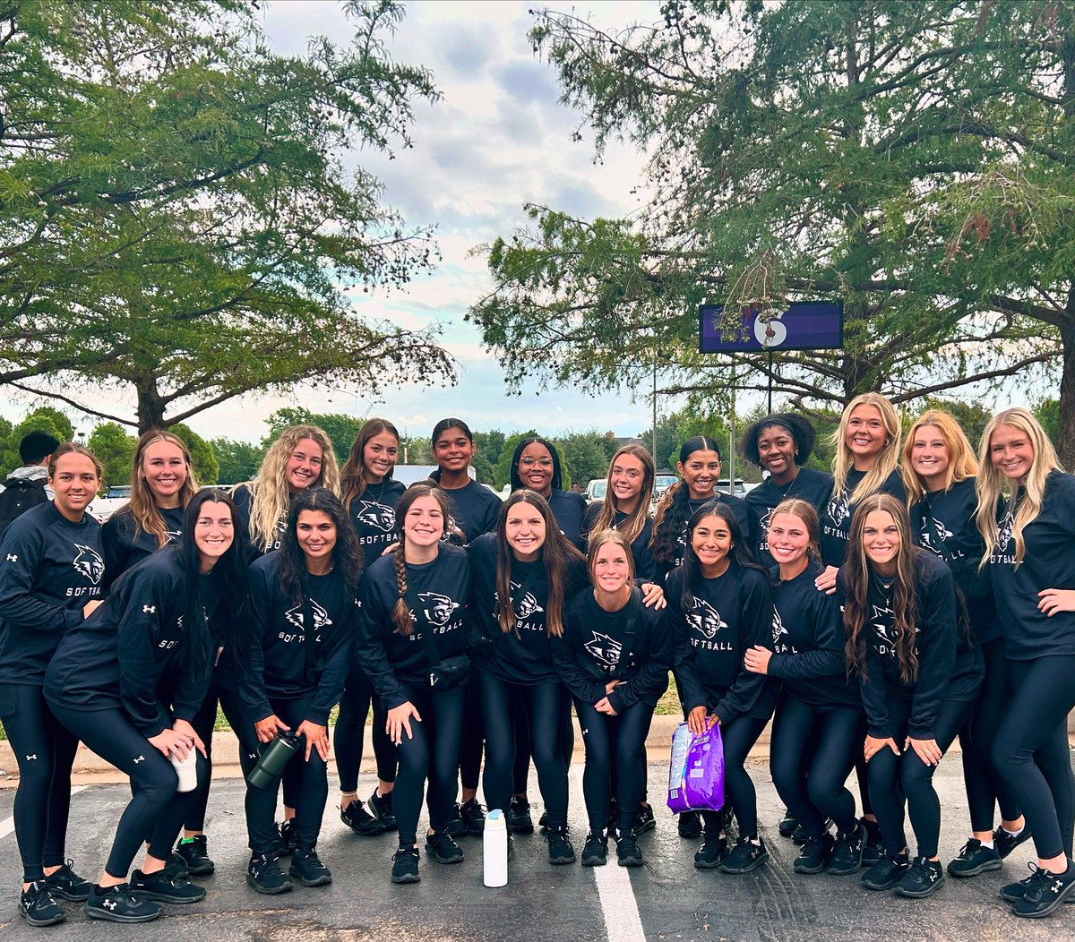 Homecoming parade ready🎉👌🏽💜
#GoWildcats