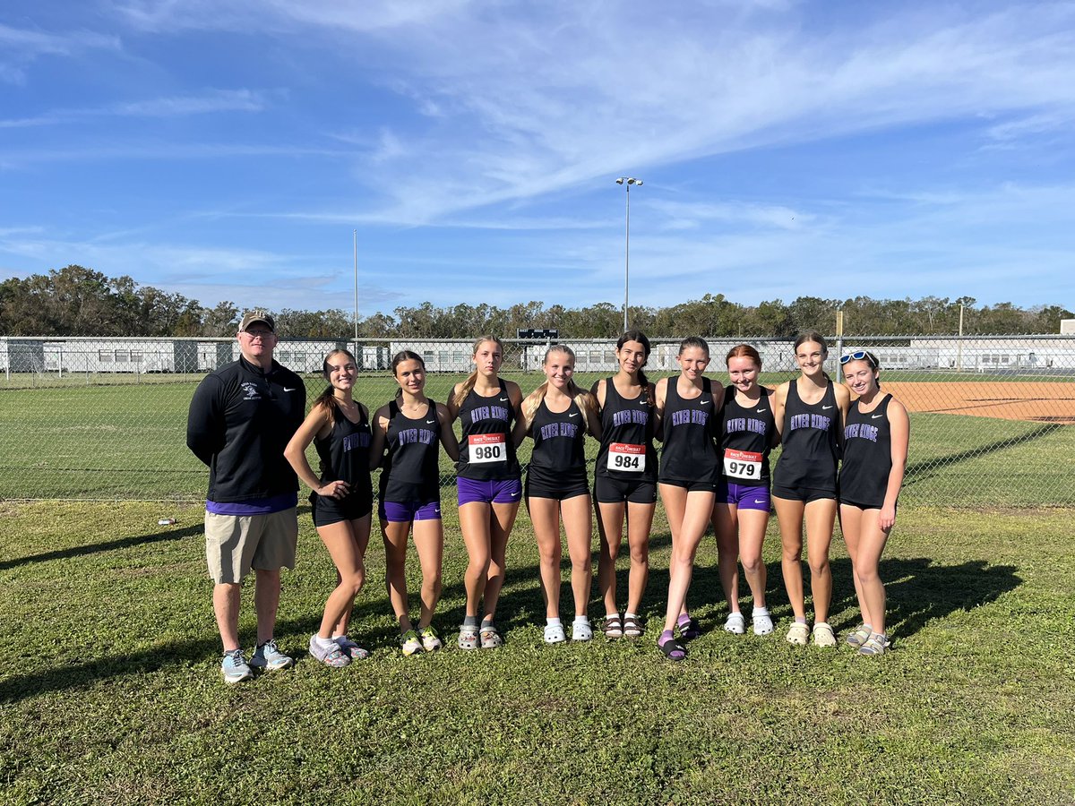 RRHSXCTEAM's tweet photo. Congratulations to both the Boys and Girls Cross Country team for winning the SAC westside conference championship!! For the girls it was the first title in 27 years!! @RRGirlsWts @rrhsknights https://t.co/SzvX3JThn1