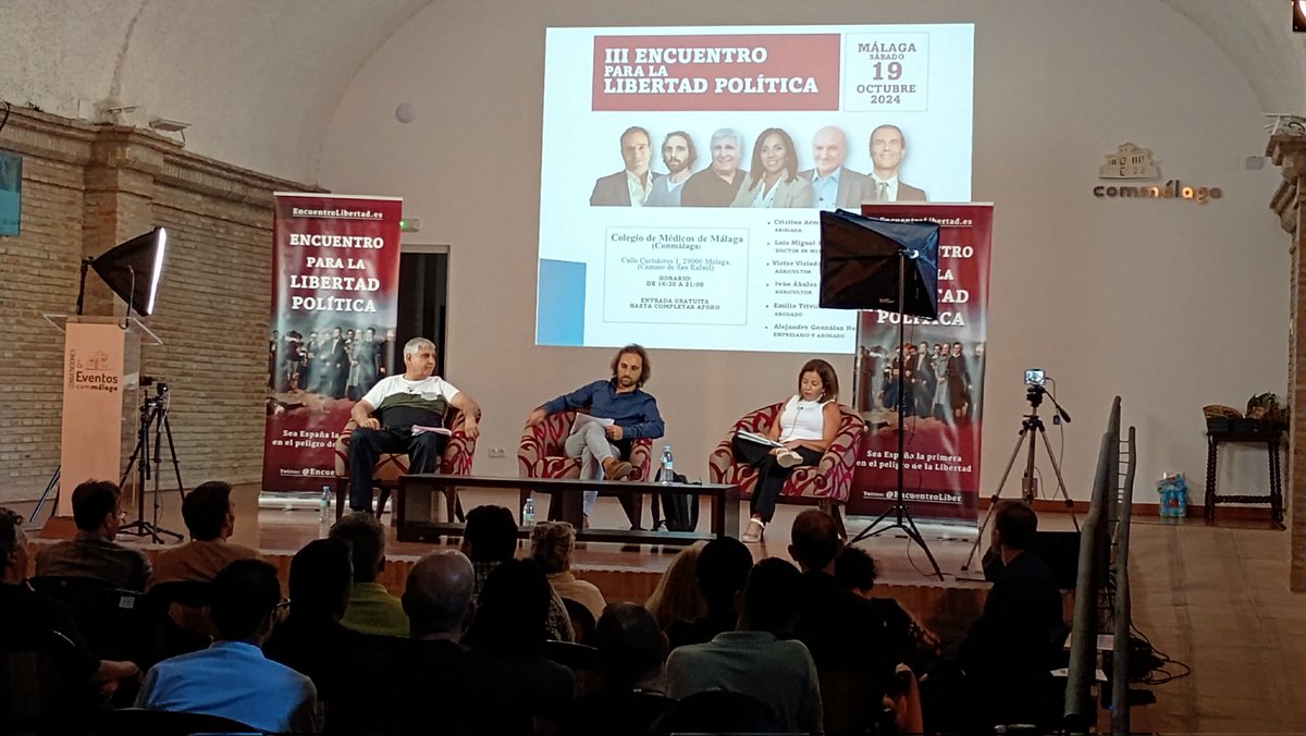 Javier_Torrox's tweet photo. Comienza el III Encuentro por la Libertad Política en Málaga. https://t.co/pNr0khTm5G