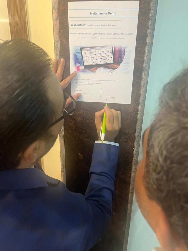 CytometryIndia's tweet image. Who says you need a flow cytometer to do #flowcytometry? @PrashantTembha1 goes with the flow and we all follow him where he goes! Just one of the many such instances that make #FlowTCS2024 special and keeps us coming back for more! @drkunalsehgal @LakshmiKoulmane @ananthvikas
