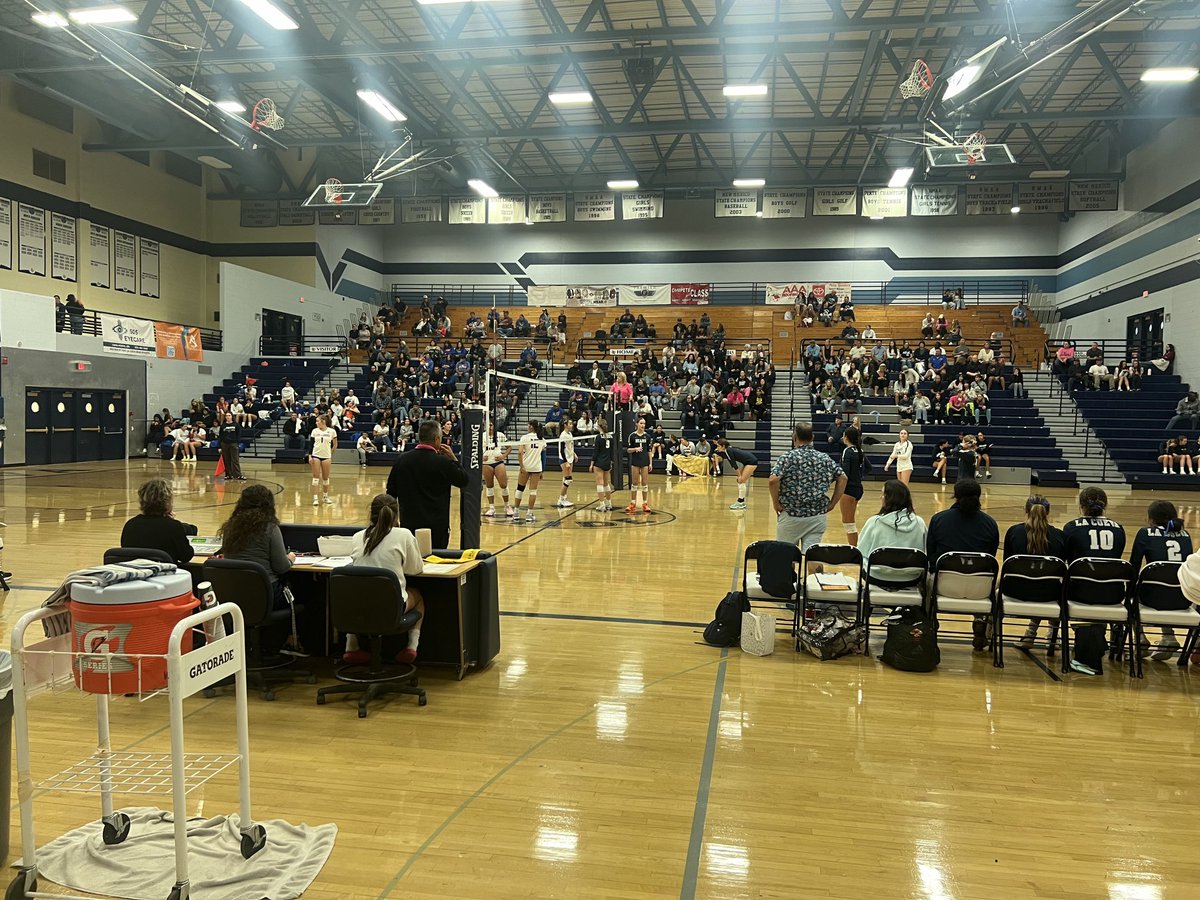 Brian Hubbell (@lchs_hubbell) on Twitter photo Volleyball is underway against Los Lunas. You got this ladies! <a href="/PrincipalLCHS/">La Cueva High School</a> @LCHS_Keilbarth <a href="/LCHS_MTapia/">Melanie Tapia</a> <a href="/Cueva_Athletics/">LCAthletics</a> Volleyball is underway against Los Lunas. You got this ladies! <a href="/PrincipalLCHS/">La Cueva High School</a> @LCHS_Keilbarth <a href="/LCHS_MTapia/">Melanie Tapia</a> <a href="/Cueva_Athletics/">LCAthletics</a>