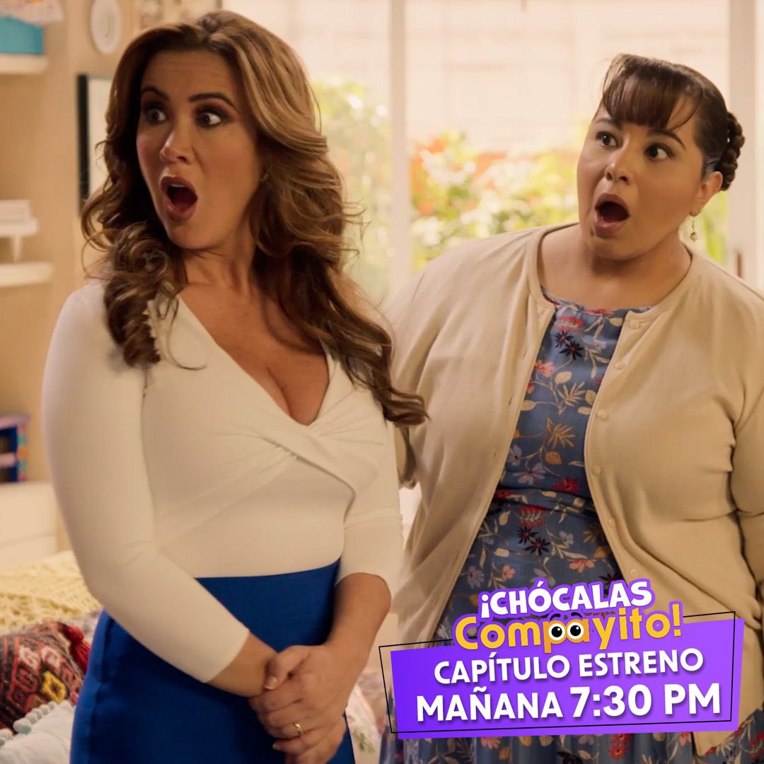Compayitoof's tweet photo. #Compayes ¿qué tendrá tan impactadas a Yadira y Tomasa? Ya sabemos que el enmanazo de Britney no, ¿entonces? Descubramos porque tienen esas caras mañana en domingos de comedia 🎭 a las 7.30pm por las estrellas https://t.co/8ZBknshRRm