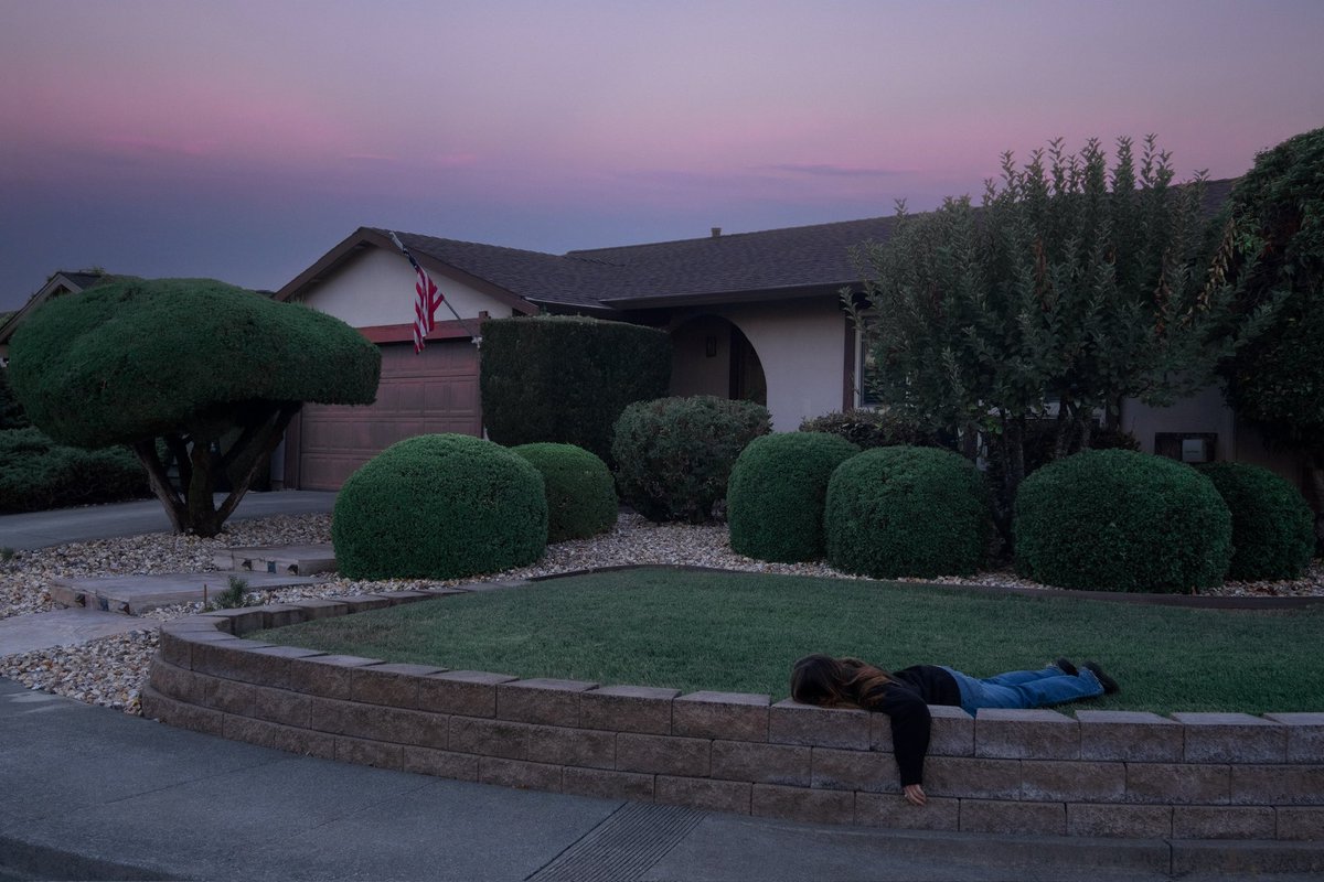 kaihopephoto's tweet photo. stuck in the suburbs https://t.co/SyZJF150LH
