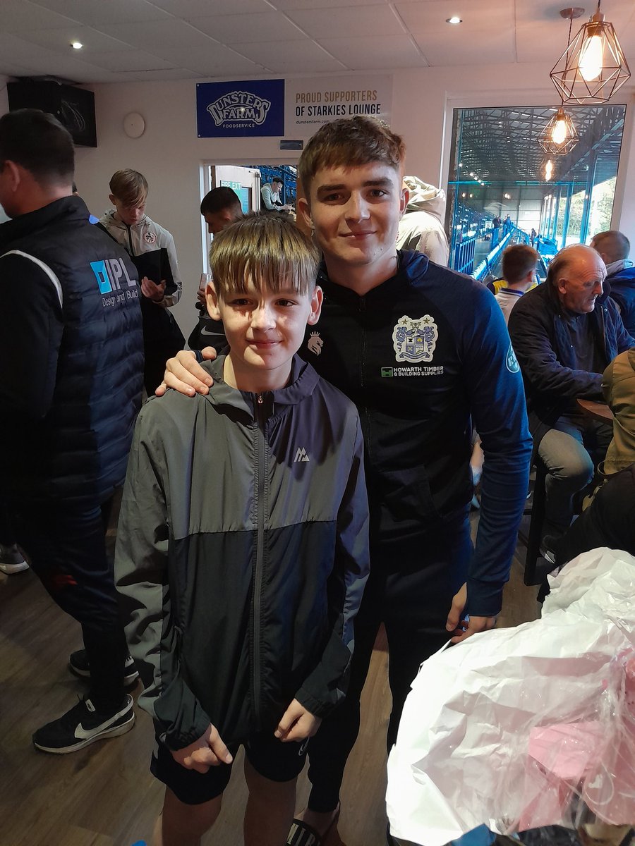 Jay Thomas (@jaythomas565) on Twitter photo Shit way to go out on pens unlucky lads but lets get this league won thanks to <a href="/joshgregory64/">josh gregory</a> and <a href="/CFog16/">Cameron Fogerty</a> for having a pic with my lad #buryfc Shit way to go out on pens unlucky lads but lets get this league won thanks to <a href="/joshgregory64/">josh gregory</a> and <a href="/CFog16/">Cameron Fogerty</a> for having a pic with my lad #buryfc