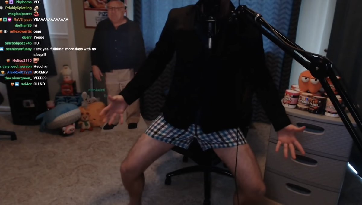 DougDoug Out Of Context tweet media