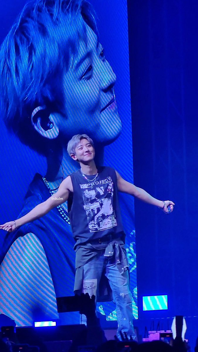 dee💫 || tweet media