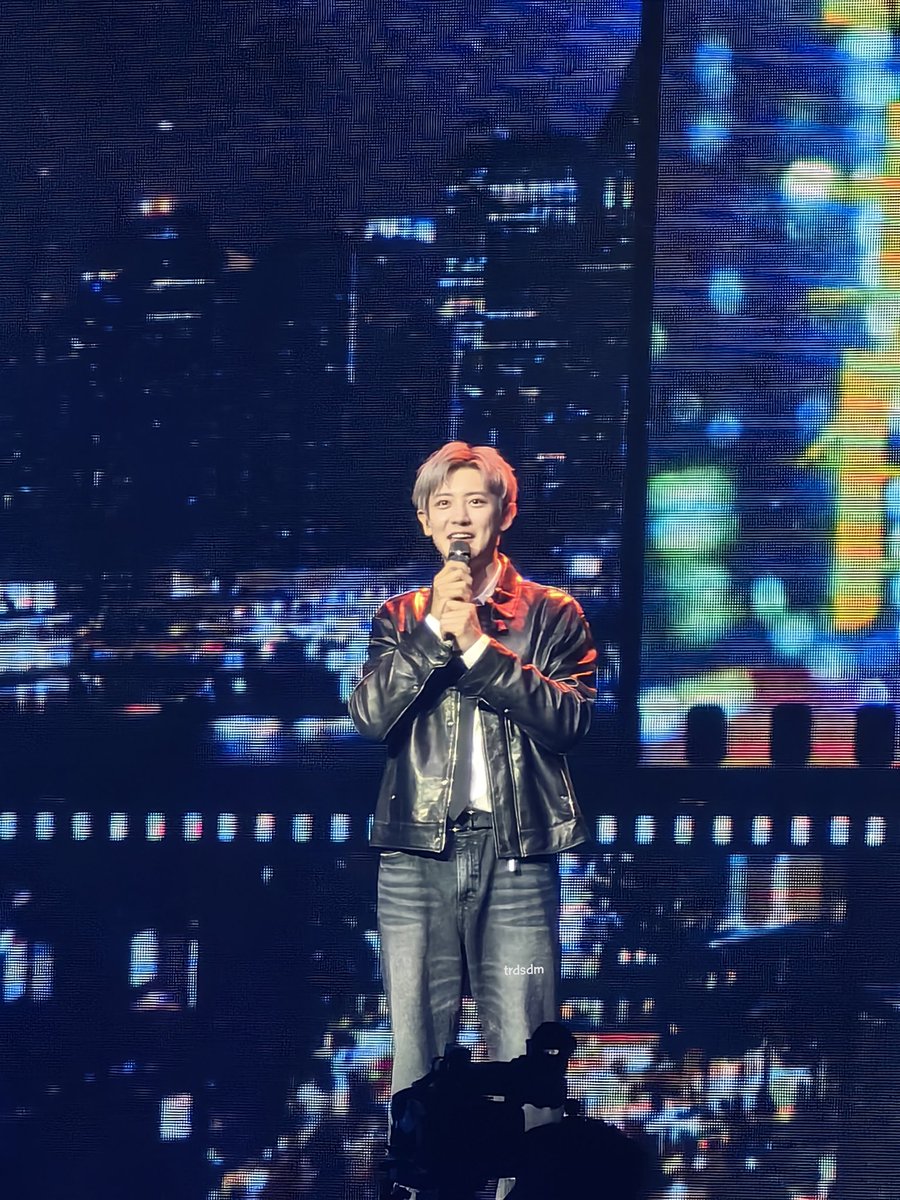 dee💫 || tweet media