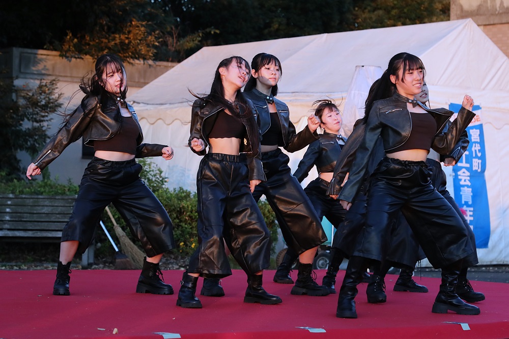 sharaku3846's tweet photo. 埼玉県宮代町 はらっパーク・ランタン(10月13日) おはようございます。
家の近くのはらっパークでランタンのイベントが有りました。 こんなに人が集まったのを見たことが無い位の賑わいでした。
本日も訪問頂き有難うございます。
#みやしろまち #ランタン #MsPinky https://t.co/OHi4SgJjpR