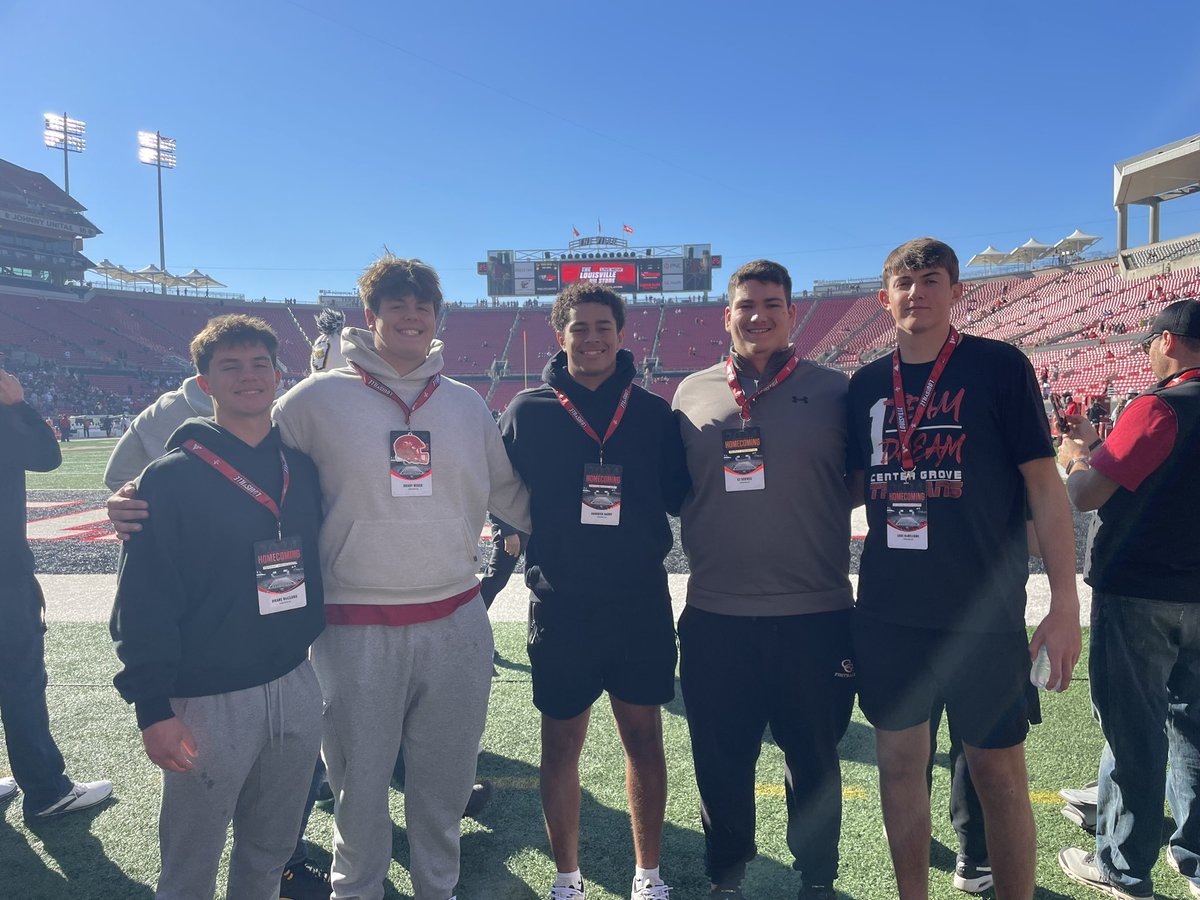 Gabe McWilliams (@gabe_mcwilliams) on Twitter photo Thank you <a href="/LouisvilleFB/">Louisville Football</a> for a great game day visit! <a href="/JeffBrohm/">Jeff Brohm</a> <a href="/BrianBrohm/">Brian Brohm</a> <a href="/TMossbrucker/">Trent Mossbrucker</a> <a href="/pete_nochta13/">Pete Nochta</a> Thank you <a href="/LouisvilleFB/">Louisville Football</a> for a great game day visit! <a href="/JeffBrohm/">Jeff Brohm</a> <a href="/BrianBrohm/">Brian Brohm</a> <a href="/TMossbrucker/">Trent Mossbrucker</a> <a href="/pete_nochta13/">Pete Nochta</a>