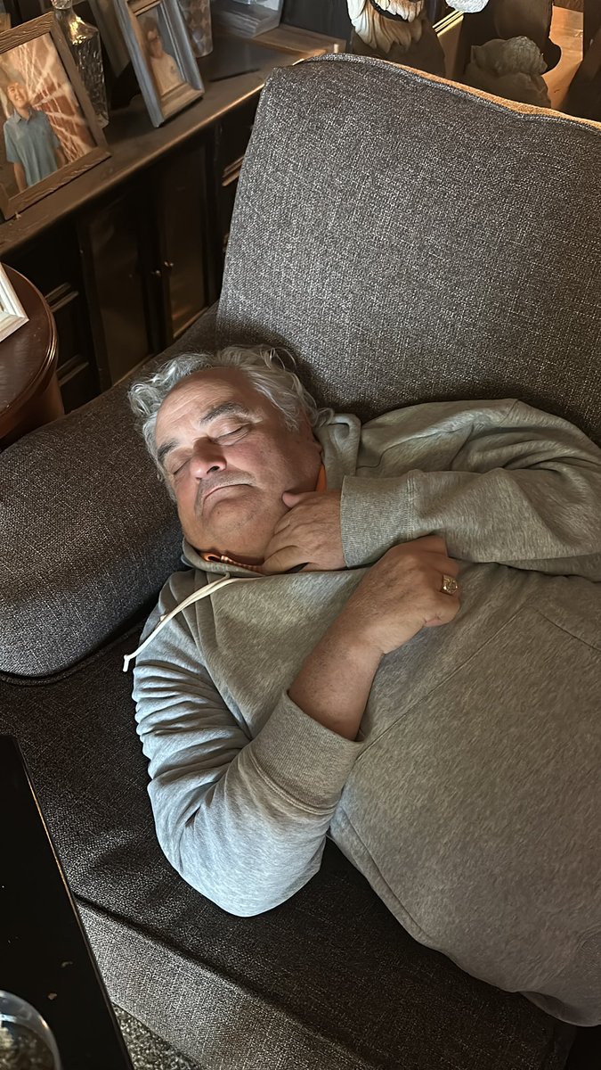 McDuff12's tweet photo. clemson LEGEND down for the count #PiKappaAlpha https://t.co/lnqgQnWqa3