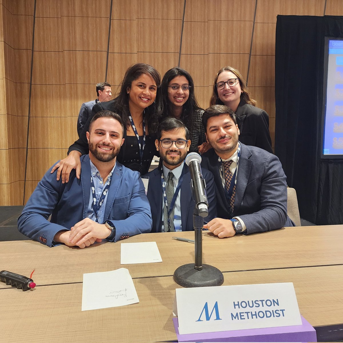 DrDeepa1020's tweet photo. Close race in the Houston #FIT #TCACC24! 

Scoreboard -
🥇Houston Methodist @HMHCardioFellow
🥈UTMB @UTMBcardiology
🥉tied UTHealth and Baylor @UTHeartVascular
@BCMHeart 

@WilliamZoghbi @dr_chebrolu @PSatishMD @SLittleMD @DrHaloot, @RYKherallah @arunima_misra @john_suffredini https://t.co/motX23Lh2v