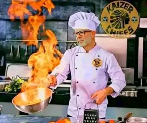 GordonNdou's tweet photo. The master/Chef of Taliban football 🔥 🔥

#KaizerChiefs #Talibanfootball #CarlingKnockout https://t.co/R778li8MaS