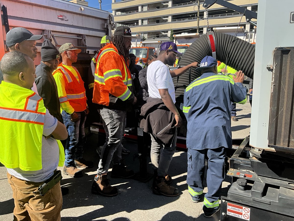 DCDPW's tweet photo. 💼🌿 Less than 2 weeks until leaf season starts! Our seasonal team is training hard, mastering the tools to keep DC’s streets clear. Stay updated on leaf collection in your area at https://t.co/k5mMtH9Sxa! 🍁🚜 #LeafCollection https://t.co/Q6qgdBSNQV