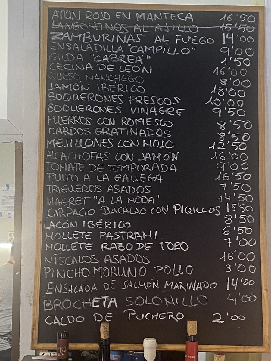 sarrional's tweet photo. Ruta Latinera con gran final en @Campillobar8 de @manu_utorres con un trato y comida de 10. Previamente paramos en Arganzuela y Santurce https://t.co/zY0TP12ndM