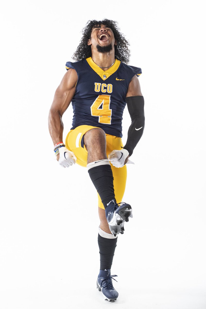 Fourth quarter!!! Central Oklahoma and Northeastern State head to the final frame tied, 43-43!

<a href="/ucobronchofb/">UCO Football</a> x #RollChos