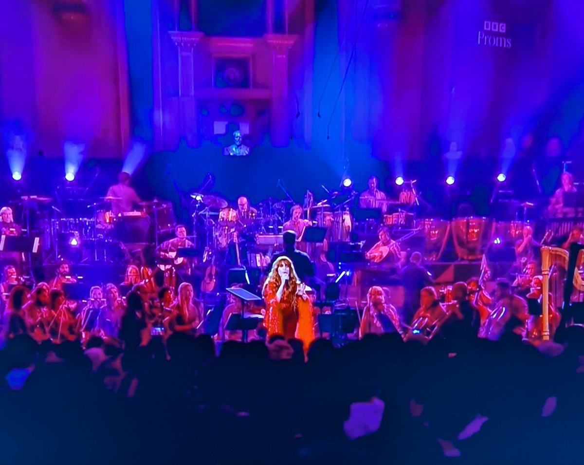 chriswatts1965's tweet photo. Fabulous Florence + The Machine at The Proms on BBC 2 right now! Presumably on iPlayer in due course.
#Lungs @florencemachine #FlorenceMachine #InTheMoog
#RoyalAlbertHall https://t.co/zRjoR4b3zD