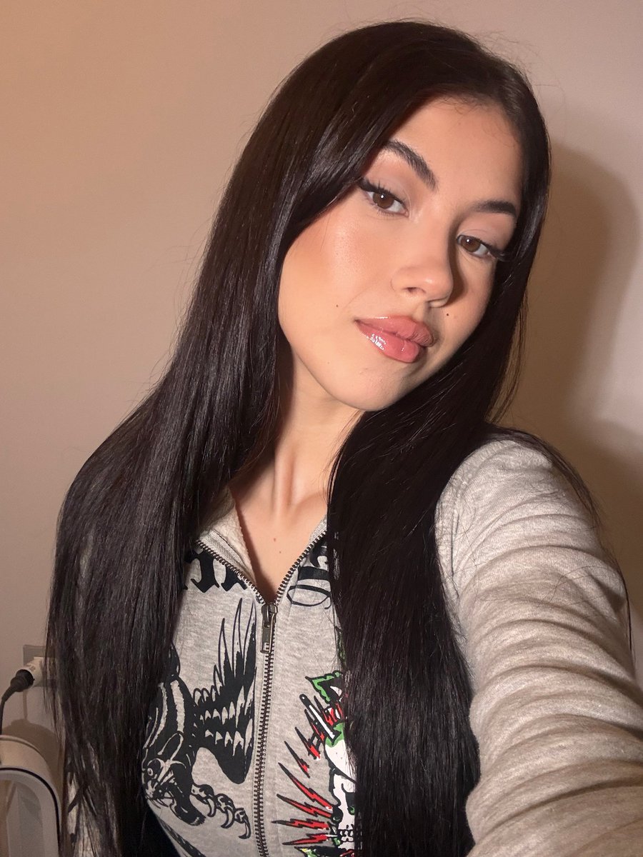 mi ha truccata mr daniel AAAAAh