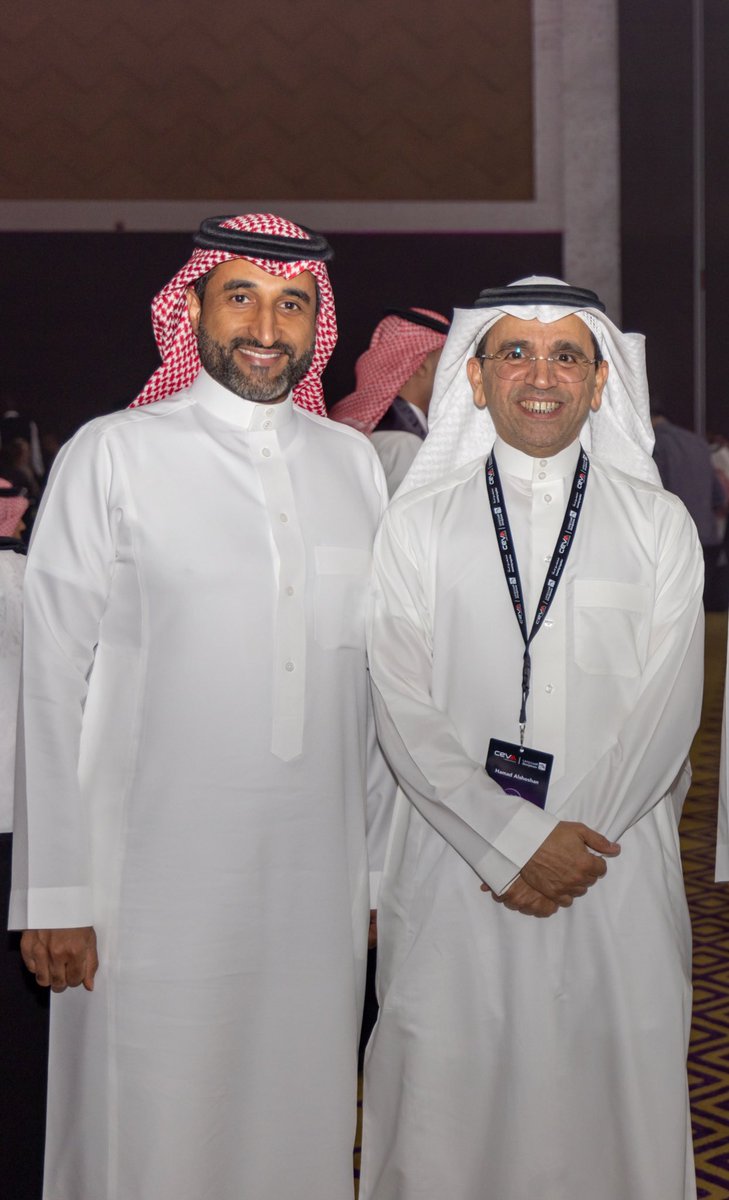 naifco's tweet photo. أبو عبدالعزيز، حمد الشوشان المدير التجاري لأفضل شركة تصنع زبادي يوناني في السعودية.

هذه الشركة منذ سنوات تسير بخطى ثابتة، ركزت على تقديم منتجات نوعية، تميزت في العصائر ومنتجات الألبان المتخصصة 👍

وش اسم الشركة؟ https://t.co/NaC5jpaLhn