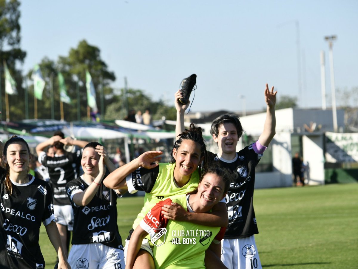 Vamooooos 💪🏼

🤍🖤 #SoyDeAllBoys 🖤🤍