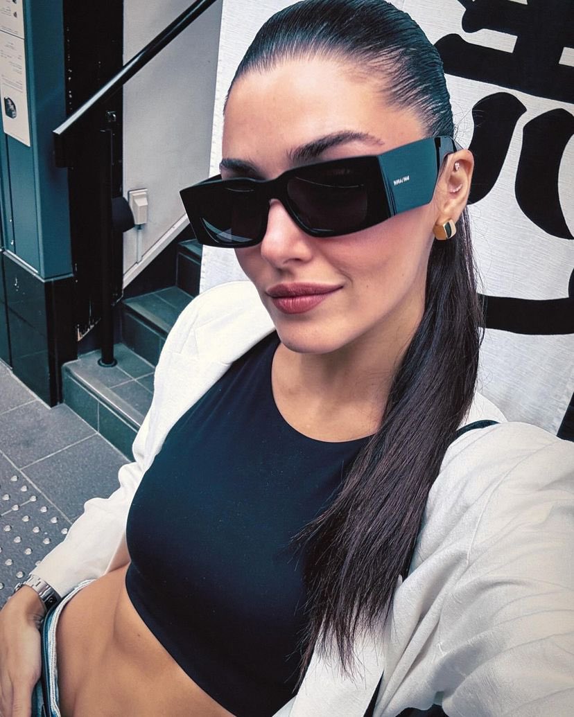 lengendsercel's tweet photo. Story’s Hande 08/04/24 🍭🍨❤️

#handeerçel #handeedit #handemiyy https://t.co/leHEkGM5nC