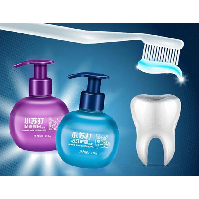 UnicunShop's tweet photo. Kiss coffee breath goodbye 👋! Our Baking Soda & Herb Extracts Toothpaste naturally whitens teeth & freshens breath with delicious fruity flavors. Passion fruit or blueberry? 🤔 You decide! https://t.co/nC9JF8cgio 🪥✨ #teethwhitening #naturaltoothpaste #oralcare https://t.co/AtaCPCcljn