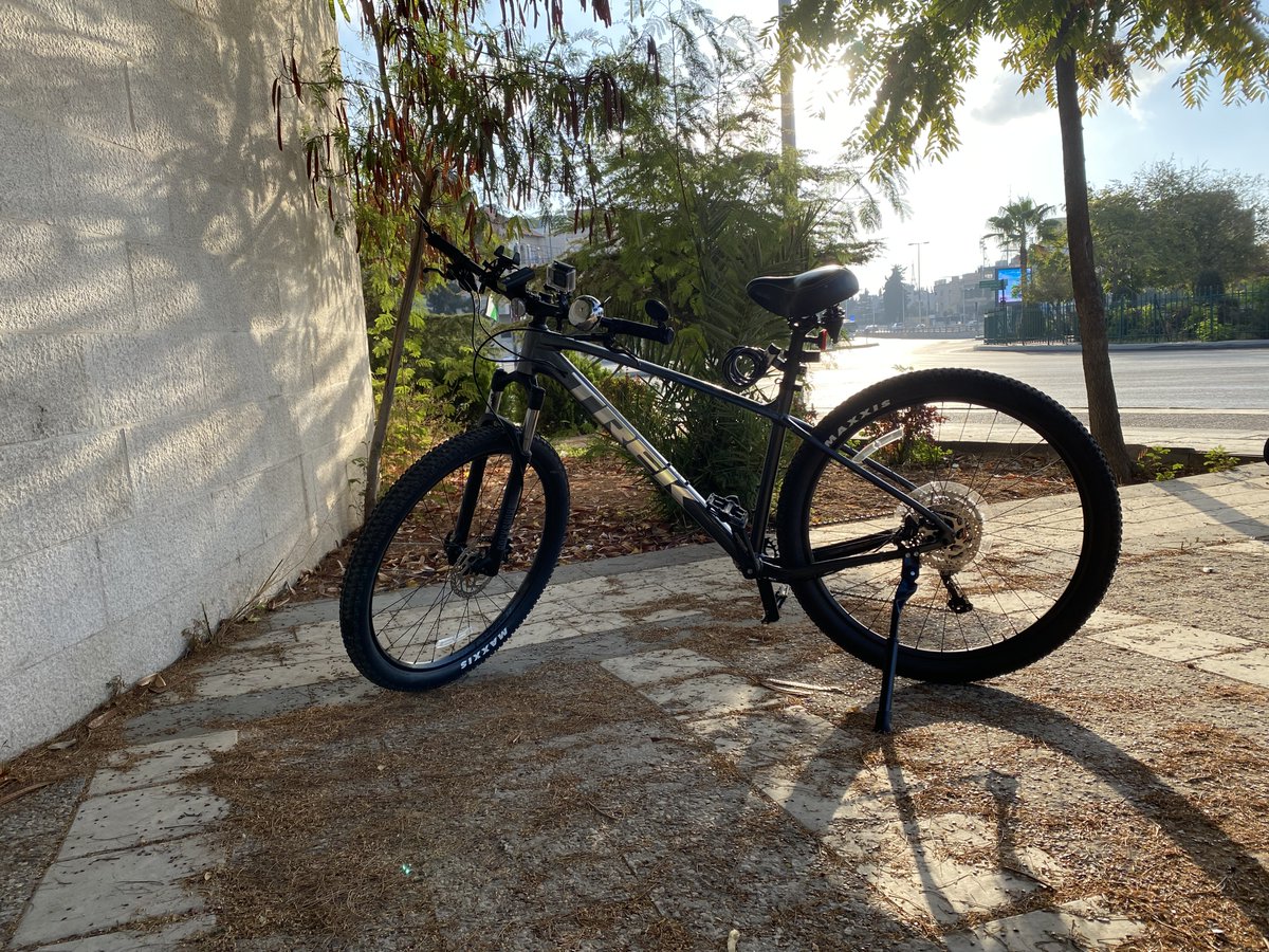 tobosoksini's tweet image. 🚴‍♂️ Took a much-needed break with a friend for a group ride through the city this weekend. It&apos;s so important for a gamedev to step away from the screen and recharge. Fresh air and good company do wonders for creativity! 🌟 #GameDevLife #Cycling #BreakTheRoutine #trek