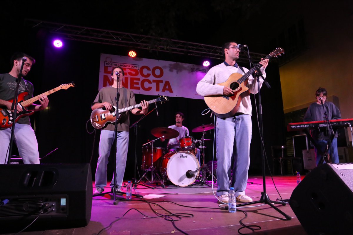 desconnecta tweet media