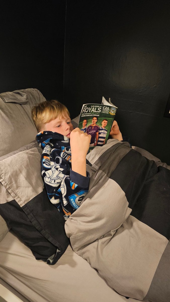 Great publication from <a href="/MeathGAA/">Meath GAA</a> for this weekend's finals. Will keep him quiet at bed time for a while, he will literally learn it word for word &amp; casually tell us the occupations of all the Meath Hill lads at random junctures for the next few months 😂