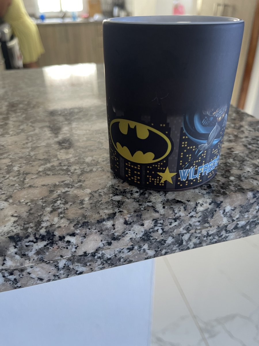 StarkBoy29's tweet image. ¡ un regalo de una amiga!

#horaDeCafe⭐️