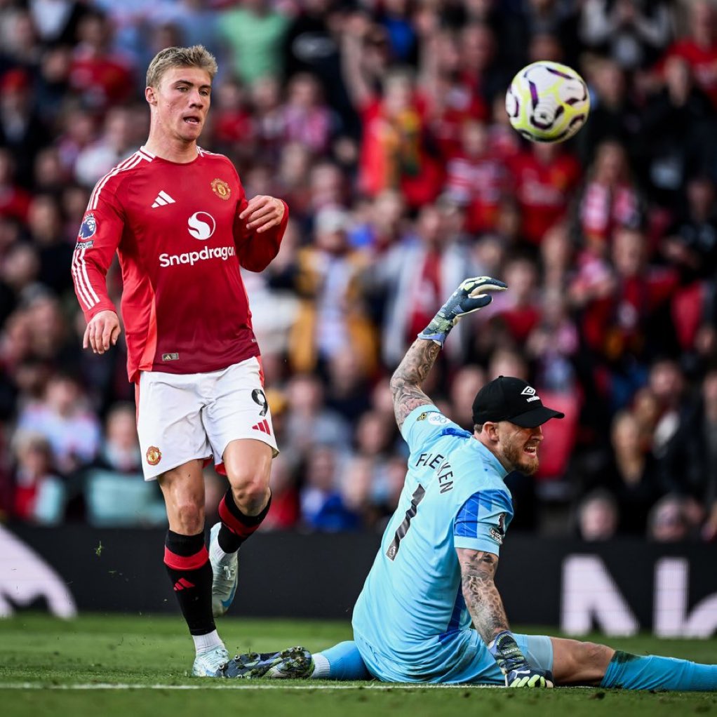 Alternative MUFC. tweet media