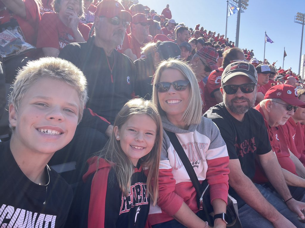 #bearcats  family day