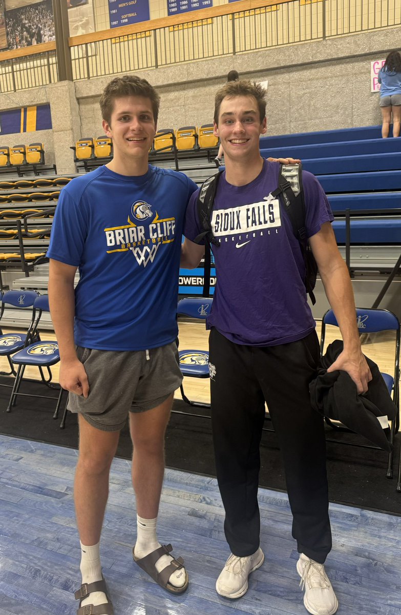 Sanford Sports Academy Basketball Teams (@ssahoopsteams) on Twitter photo Great to see ๐ two of our #SanfordSports FAM squaring off against each other in their freshman campaignsโผ๏ธ Canโt wait to cheer on all the former athletes competing at the next level this winter!!
<a href="/jaxson_wingert/">Jaxson Wingert</a>
<a href="/JacobyMehrman/">Jacoby Mehrman</a>
#SanfordSports | #StrongerTogether Great to see ๐ two of our #SanfordSports FAM squaring off against each other in their freshman campaignsโผ๏ธ Canโt wait to cheer on all the former athletes competing at the next level this winter!!
<a href="/jaxson_wingert/">Jaxson Wingert</a>
<a href="/JacobyMehrman/">Jacoby Mehrman</a>
#SanfordSports | #StrongerTogether
