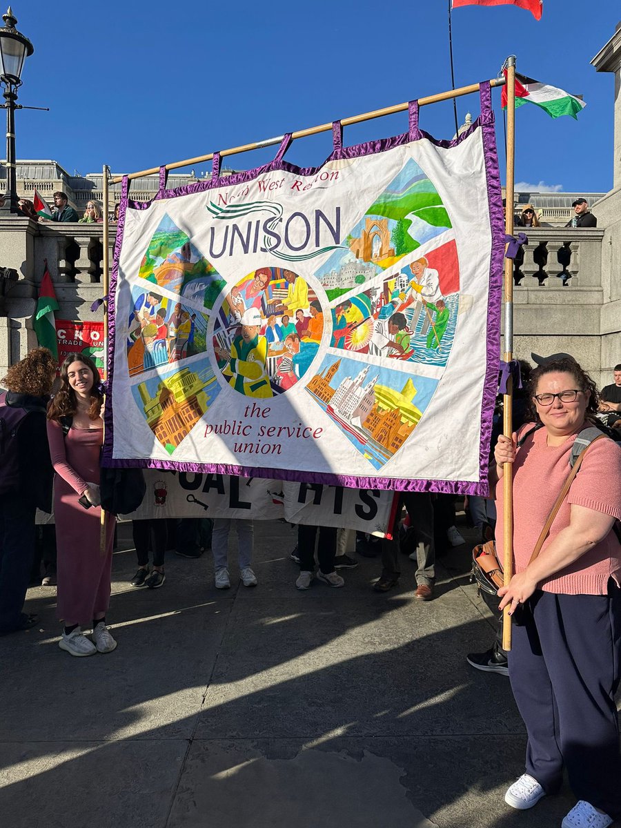 At the Palestine day of action in Trafalgar Square with <a href="/NorthWestUNISON/">UNISON North West</a> 🇵🇸🇵🇸🇵🇸🇵🇸