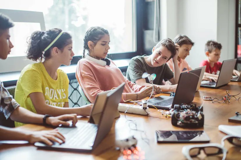 xals66's tweet photo. OpenAI quiere revolucionar el mundo con la inteligencia artificial (IA) y quiere que ChatGPT sea protagonista en educación. Quiere revolucionar la forma en que los estudiantes y profesores interactúan con la tecnología
https://t.co/HMWZzM3u9v https://t.co/DOe7bBUoei