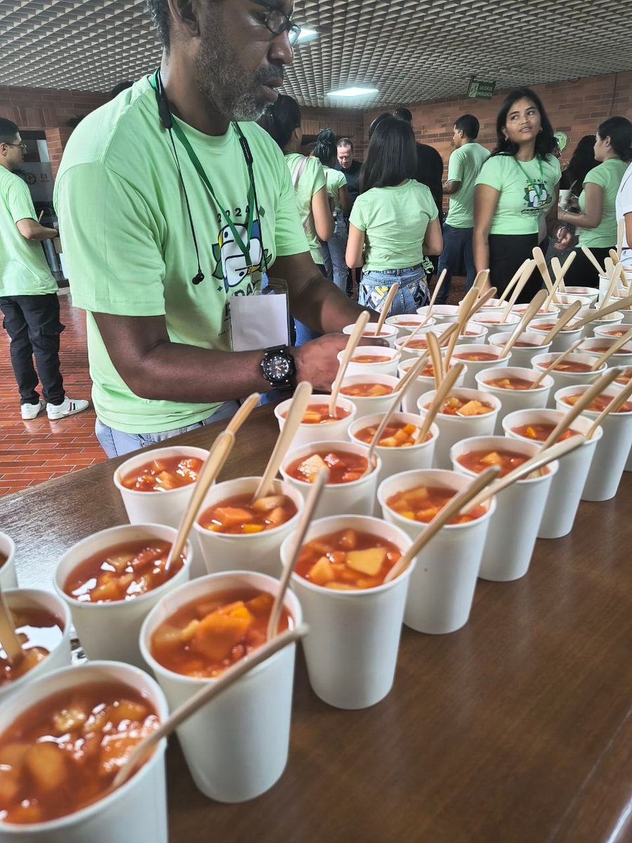pythoncali's tweet image. Este #PyDayCali2024 tiene sabor, sabor a salpicon!