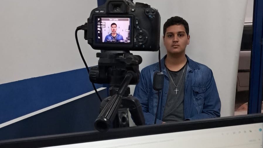 DetranRJ's tweet image. SABADÃO DE MUTIRÃO! 🤩 Estudantes emitem documento de identidade sem agendamento em nossos postos

✅ Ação é válida somente para #estudantes que vão fazer #Enem, #vestibular, #curso e #concurso.

✅ Mutirão está acontecendo em todos os postos de Identificação Civil do estado.