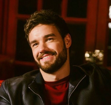 stilloutzide's tweet photo. ¿se acuerdan cuando hacíamos eso de limpiar búsquedas? por qué no hacemos lo mismo?? y ponemos "fotos de liam"? o "cuerpo de liam payne"? y en lugar de ESAS fotos ponemos fotos de las lindas y de él siendo feliz https://t.co/KrDpKJtsOe