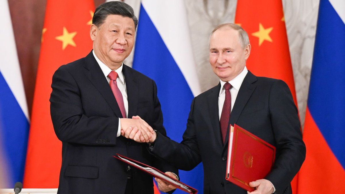 BRICSinfo's tweet photo. 🇷🇺🇨🇳 President Putin says Russia and China are defending democratic world order. https://t.co/dw1OhYx0Un