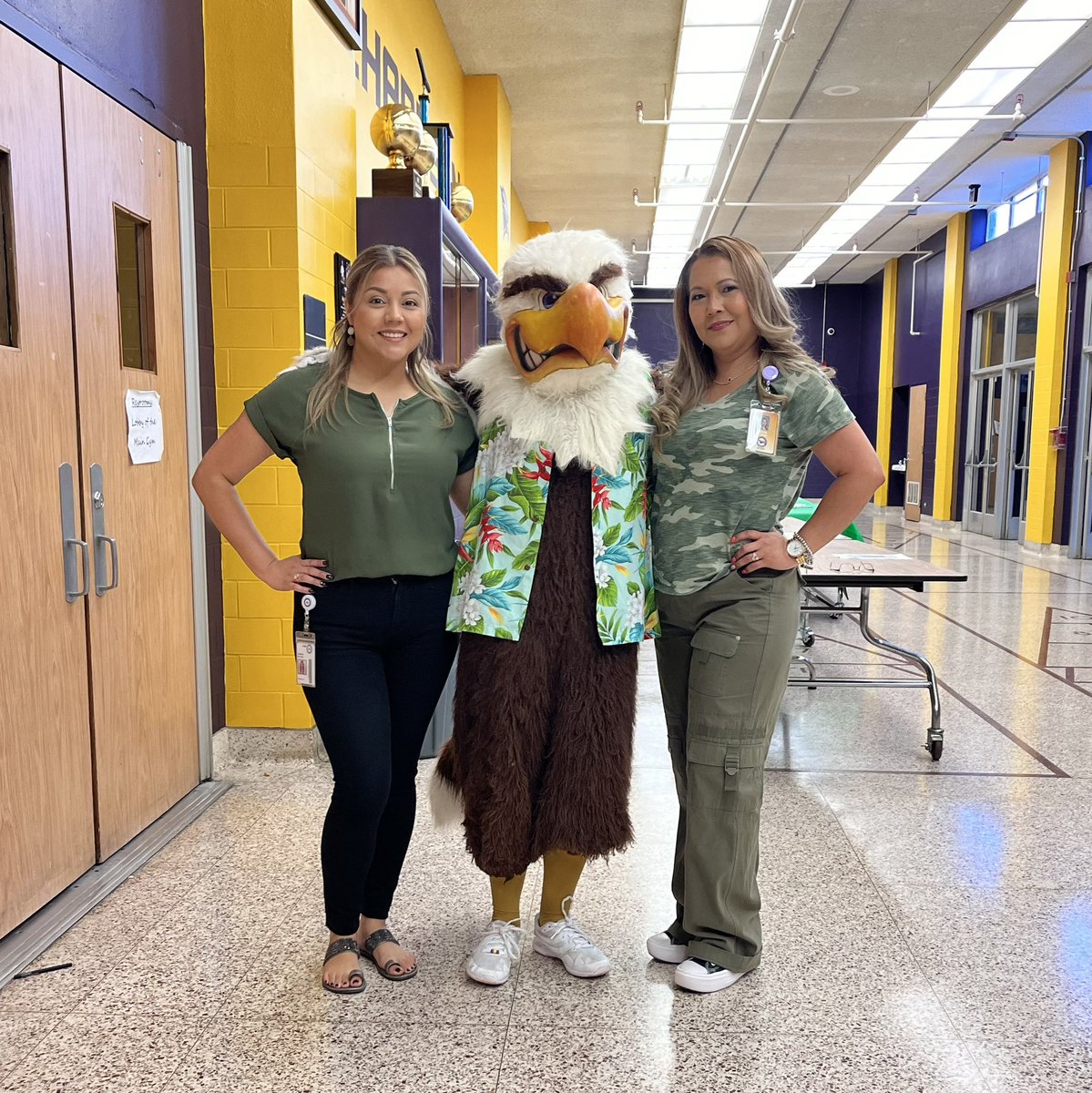 IseldaT's tweet photo. Pep Rally Day #RHSBeTheOne #WeAreRichardson https://t.co/3wj4yIPszX