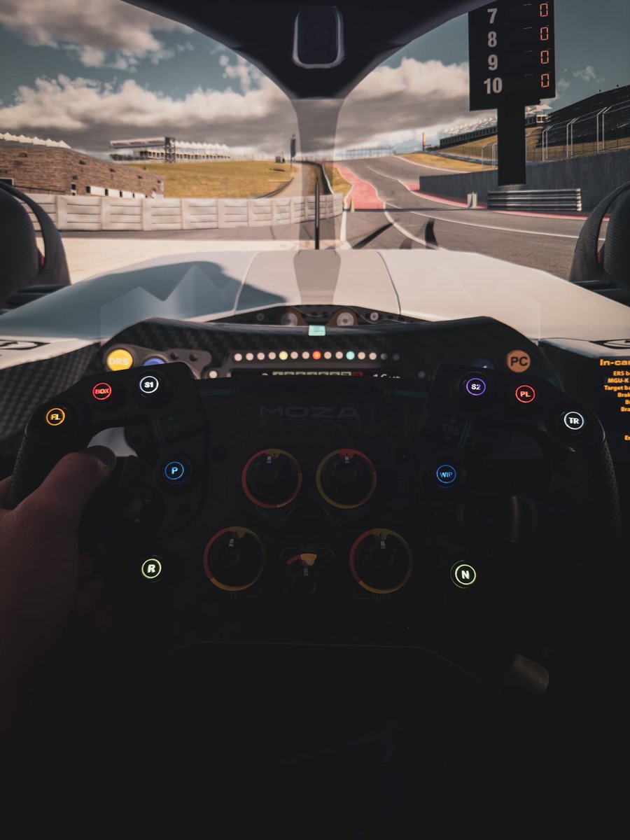 ryanqadams's tweet photo. Wishing to be at @COTA https://t.co/85Aop3MN2h