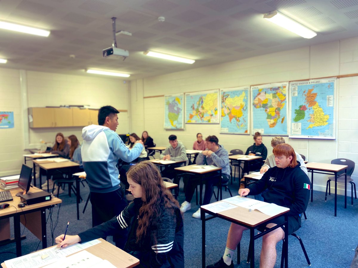 KtcsPrincipal's tweet photo. 🏫👏Huge shoutout to our dedicated senior cycle students who sat the Chinese proficiency exam this morning! Your commitment to learning & growth inspires us all. Way to go! 🇨🇳🇮🇪#ChineseProficiencyExam #KTCS #StudentSuccess @UCDCII @ucddublin https://t.co/ZWjoMkRqi7