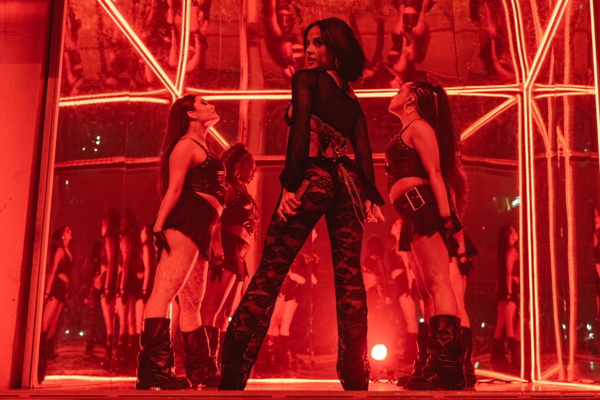 melodicmag's tweet photo. .@iambeckyg's Electrifying Return to Atlanta: Casa Gomez Tour Lights Up the Tabernacle. #BeckyG #OtroCapitulo #CasaGomez https://t.co/YxkVIsZUVC https://t.co/SiycnAcr5q