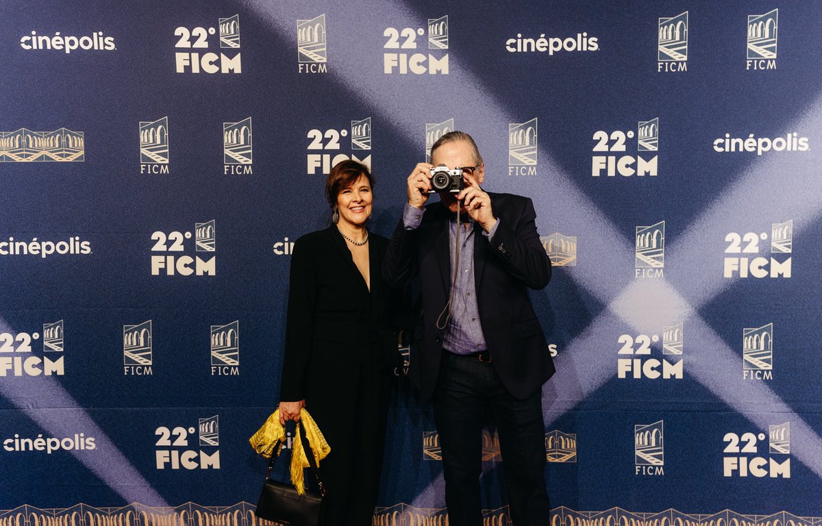 cineteando's tweet photo. 📽️ En la alfombra roja de la inauguración del FICM en su 22ª edición, asistió parte del elenco de Emilia Pérez, Karla Sofía Gascón, Adriana Paz, así como el director de la cinta Jacques Audiard. También acudió Liv Tyler, Yalitza Aparicio, Dolores Heredia, entre otros. #FICM2024 https://t.co/6Rn7yWIbQ5