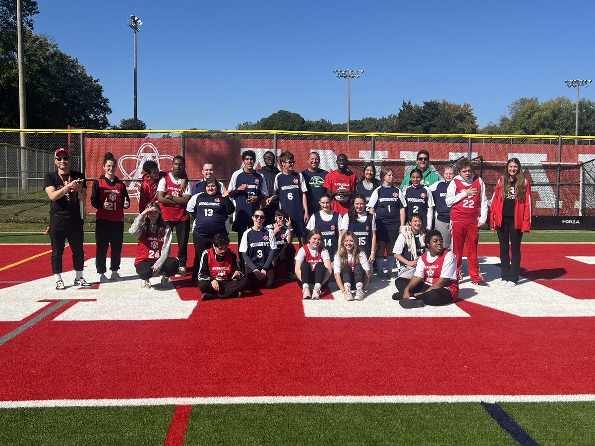 JaeLee0423's tweet photo. Annandale HS was thrilled to host a Special Olympics Unified Soccer tournament on a beautiful day! In an exciting match, we came out on top with a hard-fought 12-11 win against Woodgrove HS. A great day of fun, teamwork, and community spirit! #AtomNation #YOUnified https://t.co/oK3k4jXFP5