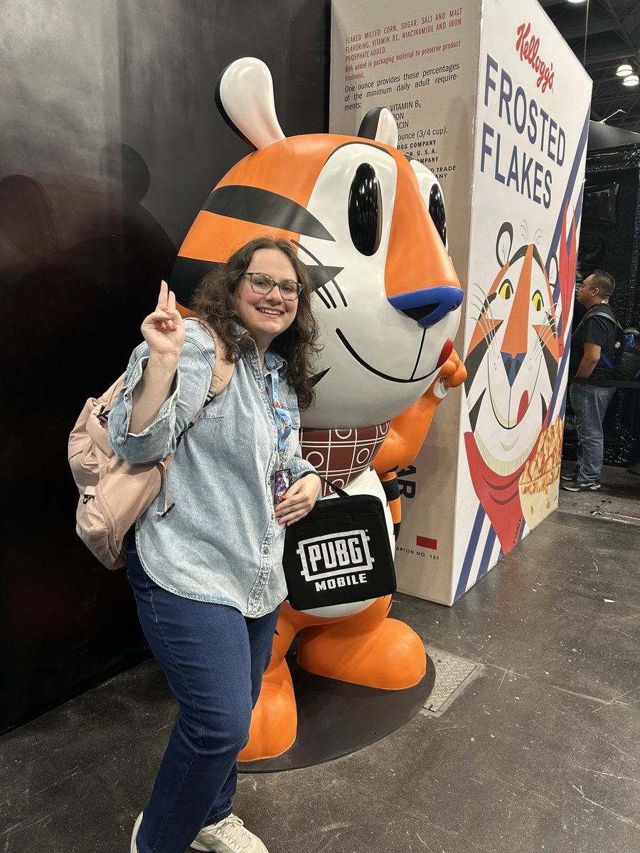 Met Tony the Tiger at <a href="/ThrilljoyCo/">ThrilljoyCollectibles</a> ‘s #NYCC booth, and guess what? He’s GRRRREAT!