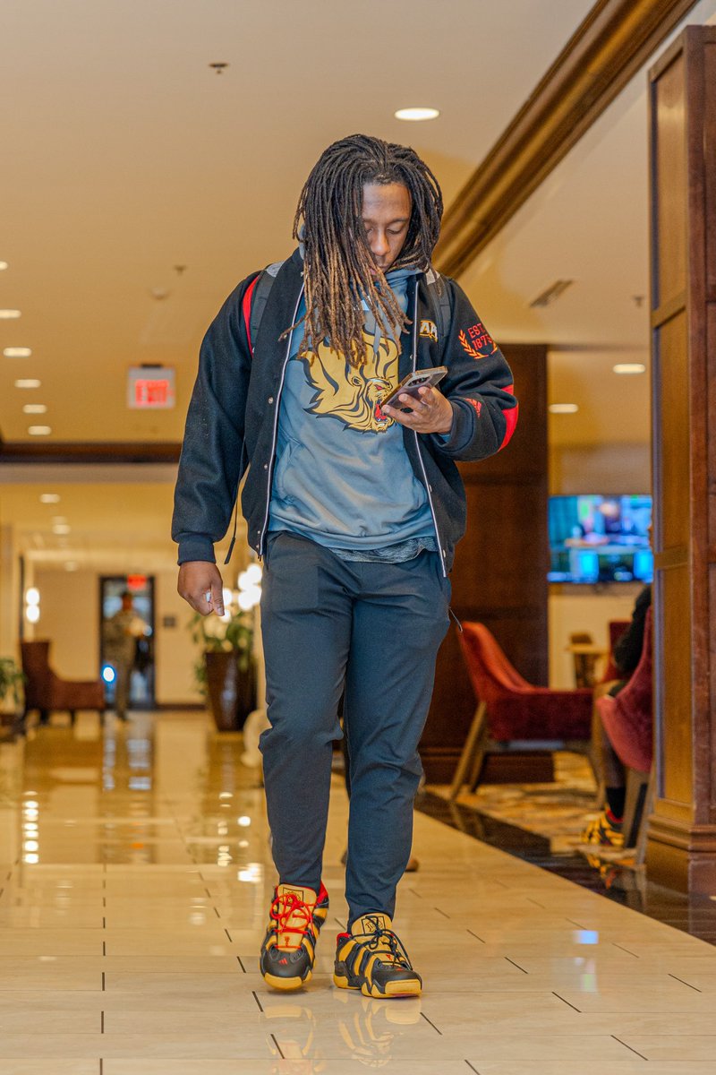 UAPBLionsFB's tweet photo. on the way 🚌 https://t.co/ku22zYglef