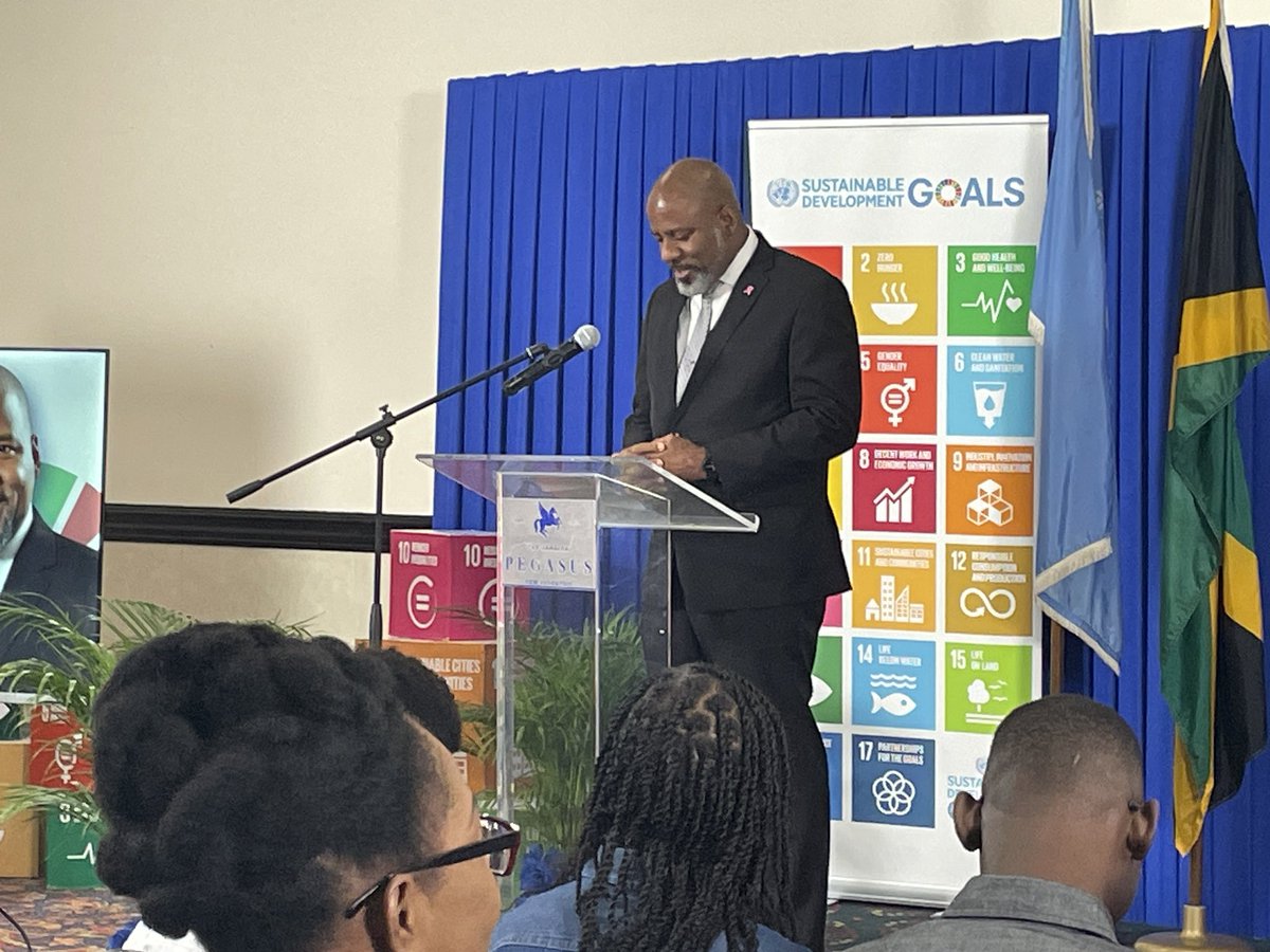 UNDPJamaica's tweet photo. #UNDP’s #ReadySetGreat Youth Conference officially opened on #InternationalDayforEradicationofPoverty, hours after the global release of the @HDRUNDP’s Multidimensional Poverty Index 2024. In partnership with youth we are advancing solutions to multidimensional youth poverty. https://t.co/CaLht8qiO3