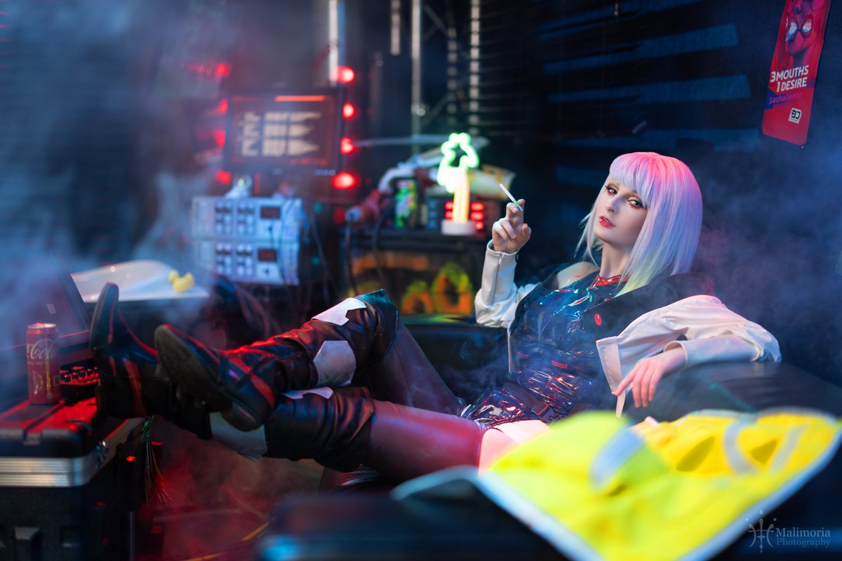 LenaCosplay's tweet photo. #LucyCyberpunk #cosplay from @dokidokicostume ✨ 📸: @malimoria #Netflix #COSPLAYMODE https://t.co/HtQJ4FImbP