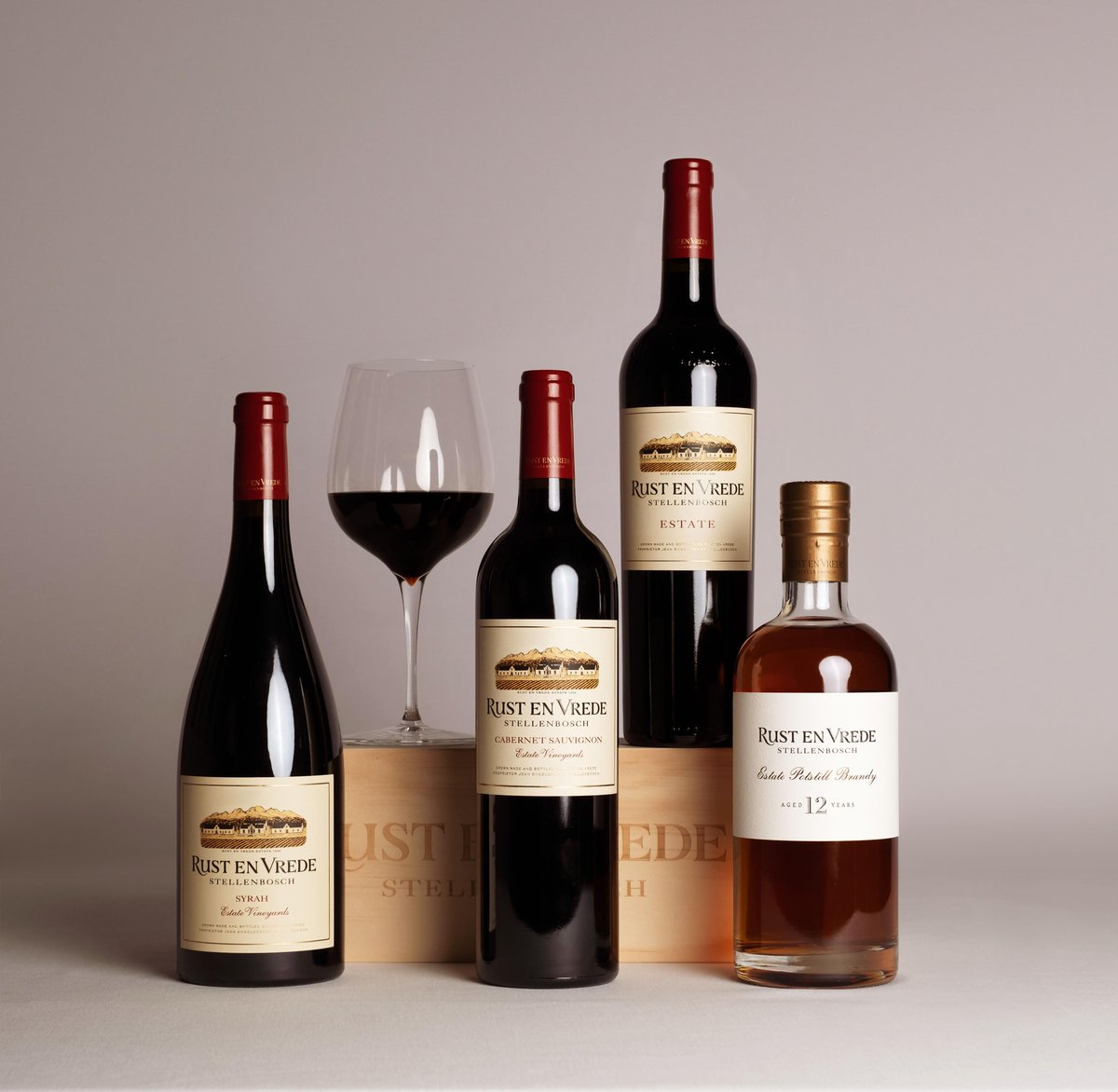 Join the Rust en Vrede Wine Club! Receive a regular delivery of Rust en Vrede wine, along with member benefits such as discounts on thestellenboschcollecion.com, dining at our Tasting Room, and exclusive club events. Visit our online shop: thestellenboschcollection.com to sign up today