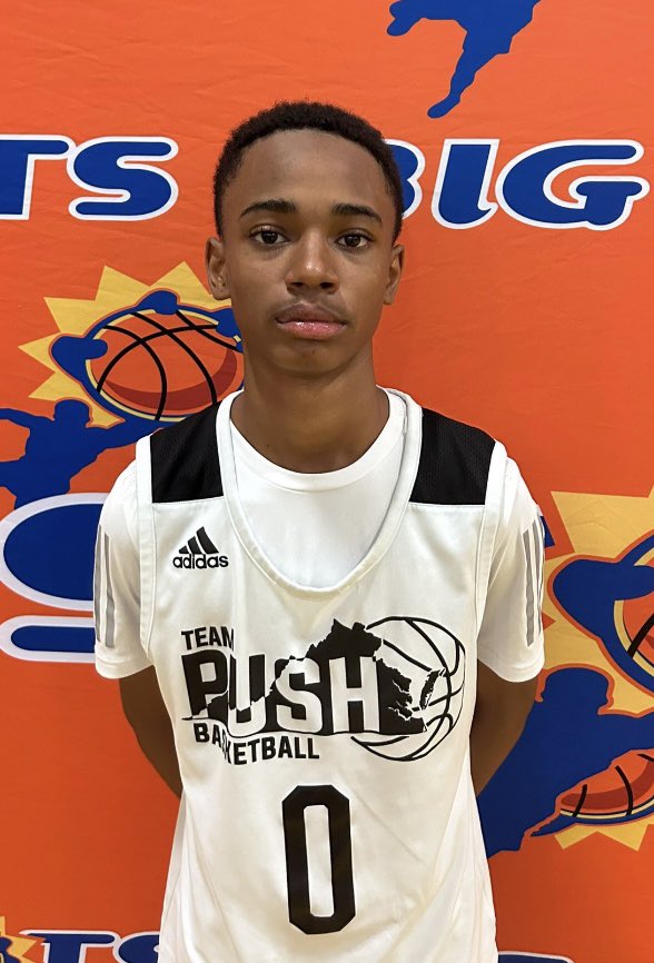 NorfolkKnights's tweet photo. Kings Fork additions Tyson Harper, Dykota White and Legend Bunch add to a team that was already one of the best in Virginia regardless of classification!  Going to be an exciting group to watch.  @BigShotsToday @BigShotsGlobal @hatfieldsports @757teamz https://t.co/zbYhMpWXeA